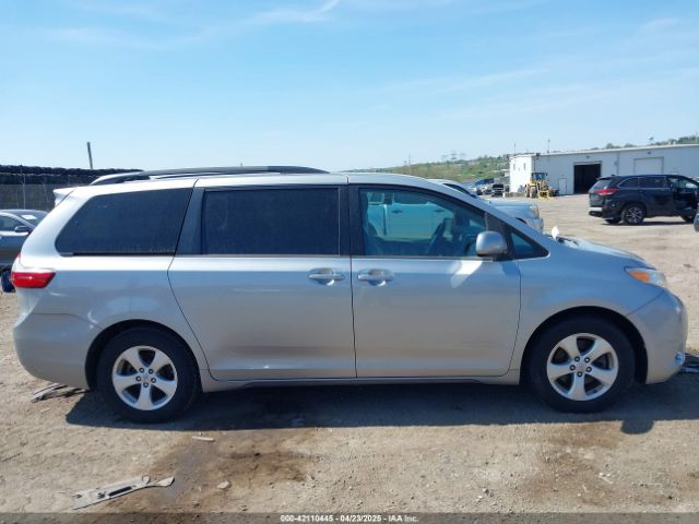5TDKK3DC5FS642583 Toyota Sienna Le 8 Passenger