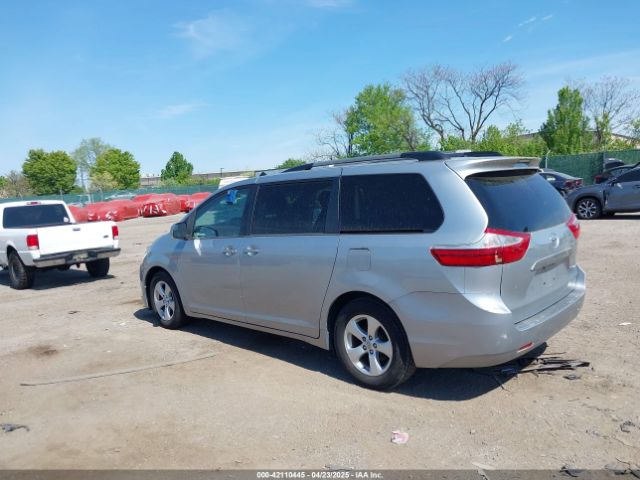 5TDKK3DC5FS642583 Toyota Sienna Le 8 Passenger