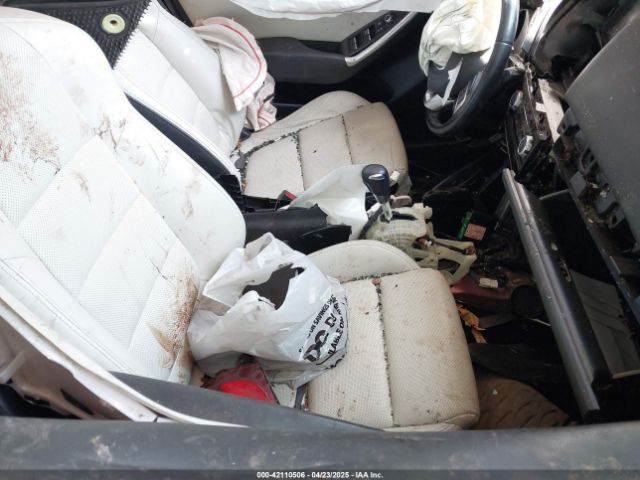 JM3KE2DY3G0709576 Mazda py
