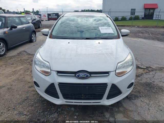 1FADP3F27EL215703 Ford FOCUS SE
