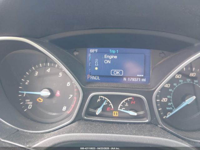 1FADP3F27EL215703 Ford FOCUS SE
