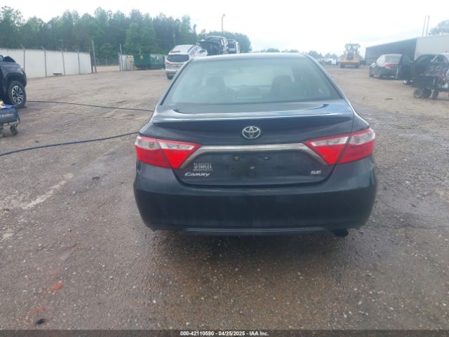 4T1BF1FK1FU087572 Toyota CAMRY SE