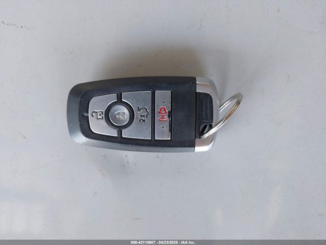 3FA6P0HD2HR122356 Ford FUSION SE