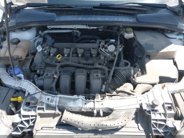1FADP3F24HL232527 Ford FOCUS SE