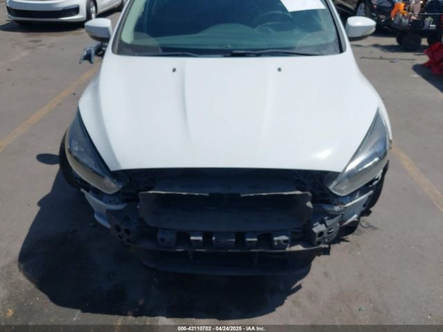 1FADP3F24HL232527 Ford FOCUS SE