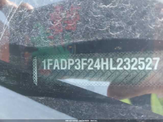 1FADP3F24HL232527 Ford FOCUS SE
