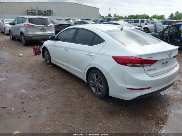 5NPD84LF5JH303006 Hyundai ELANTRA SEL