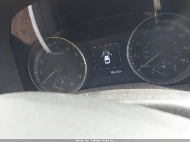 5NPD84LF5JH303006 Hyundai ELANTRA SEL