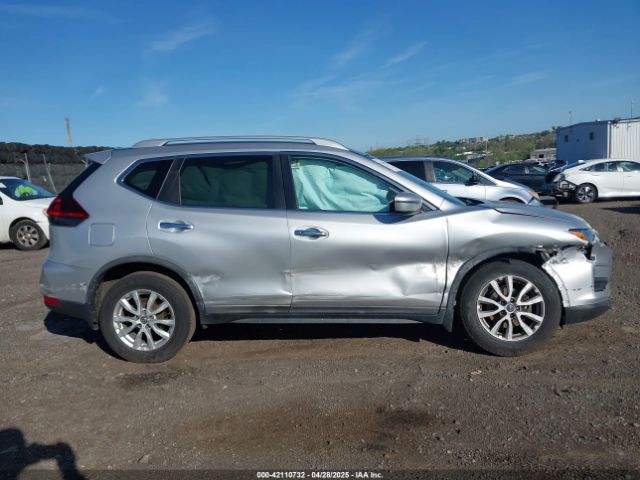 KNMAT2MV9JP595095 Nissan ROGUE SV