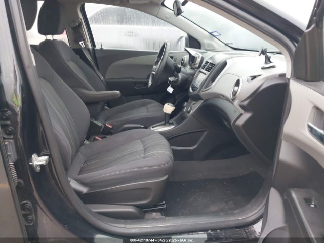 1G1JC6SH7F4161134 Chevrolet Sonic Lt Auto