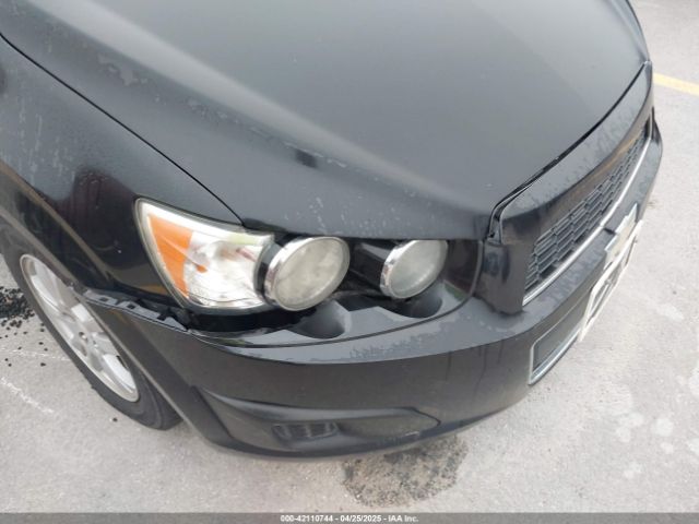 1G1JC6SH7F4161134 Chevrolet Sonic Lt Auto