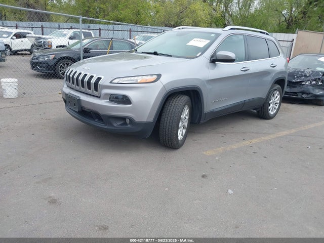 1C4PJMCS3HW647520 Jeep Cherokee Latitude 4x4