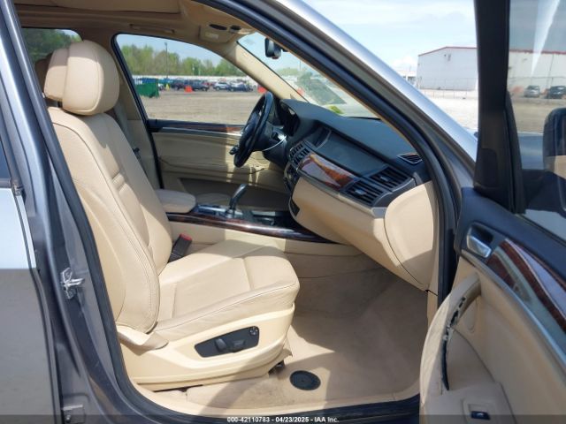 2010 BMW X5 5UXFE4C57AL279617 Photo 4