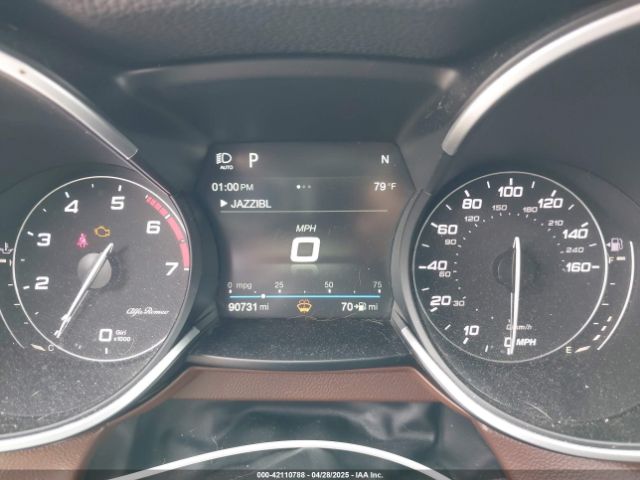 2018 ALFA ROMEO STELVIO ZASFAKNN6J7C04051 Photo 6