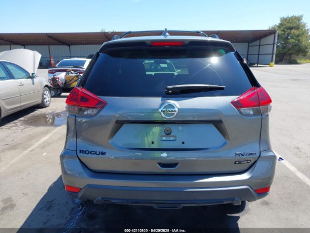 5N1AT2MVXJC720687 Nissan ROGUE SV