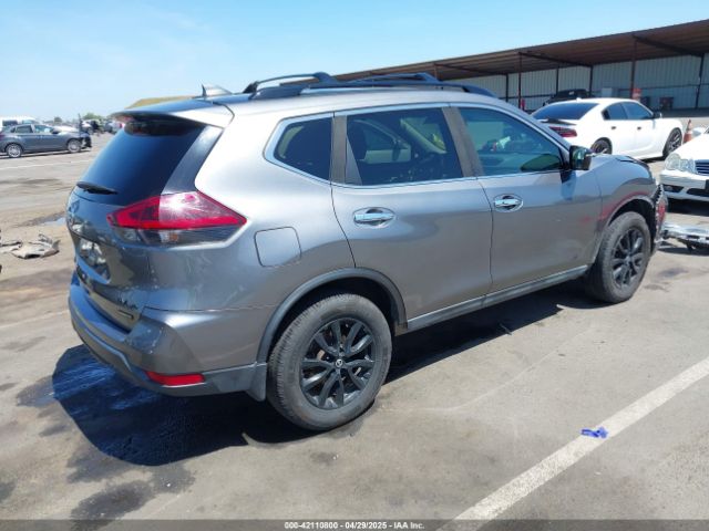 5N1AT2MVXJC720687 Nissan ROGUE SV