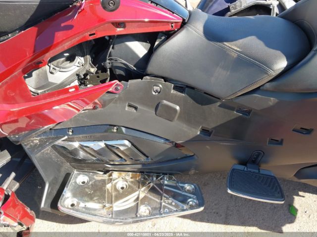 2022 CAN-AM SPYDER ROADSTER 2BXNBDD24NV005225 Photo 8