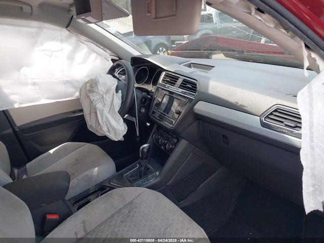3VV1B7AX3JM128705 Volkswagen Tiguan 2.0t S