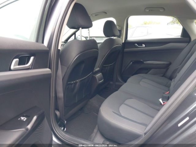 5XXG14J22MG006695 KIA K5 LXS