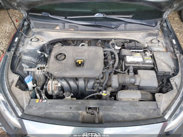 3KPF24AD6ME323317 KIA Forte Lxs