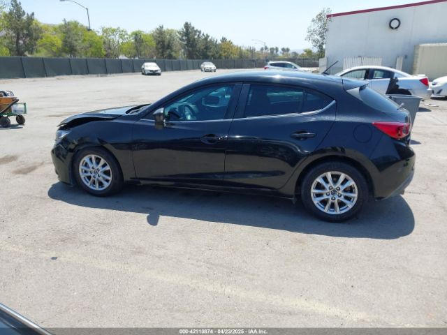 3MZBM1L74FM179349 Mazda Mazda3 I Touring