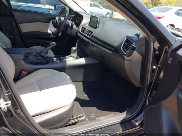 3MZBM1L74FM179349 Mazda Mazda3 I Touring