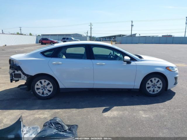3FA6P0G71LR265271 Ford FUSION S