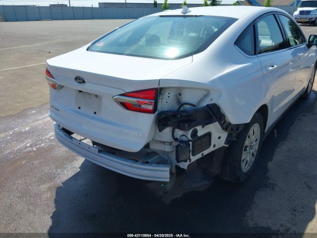 3FA6P0G71LR265271 Ford FUSION S