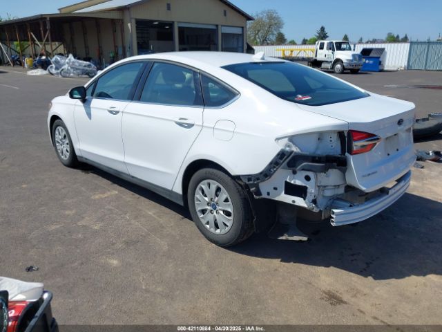 3FA6P0G71LR265271 Ford FUSION S
