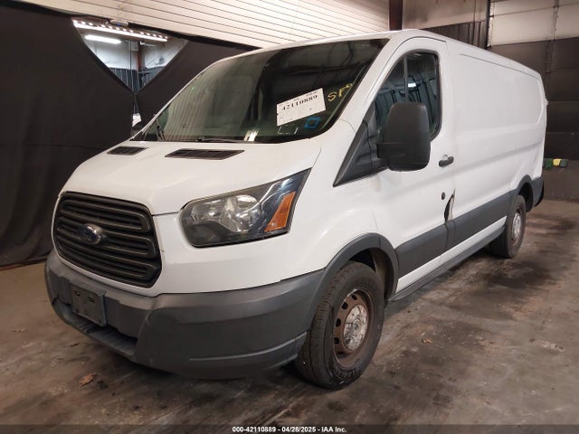 1FTNE1ZM5FKA71131 Ford Transit-150