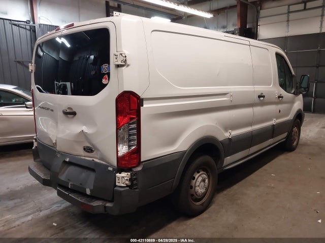 1FTNE1ZM5FKA71131 Ford Transit-150