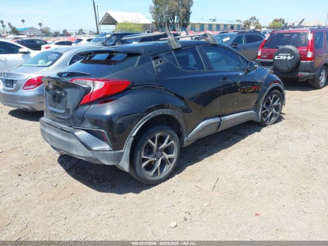 NMTKHMBX3JR024079 Toyota C-HR XLE