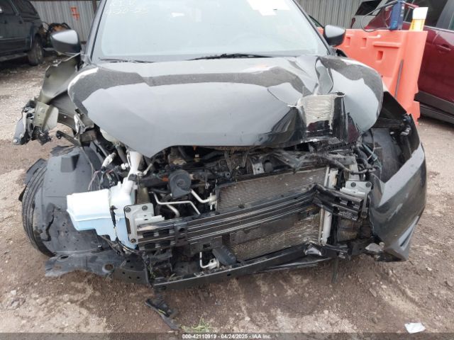 3N1CP5CU1KL565631 Nissan KICKS S