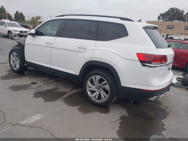 2022 VOLKSWAGEN ATLAS 1V2WR2CA2NC517904 Photo 2