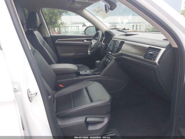 2022 VOLKSWAGEN ATLAS 1V2WR2CA2NC517904 Photo 4