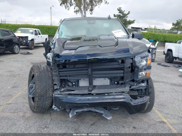 3GCPKCEK6SG182113 Chevrolet Silverado 1500 4wd  Short Bed Custom Trail Boss