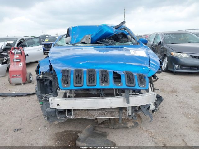 1C4PJLCX5JD620455 Jeep Cherokee Latitude Fwd