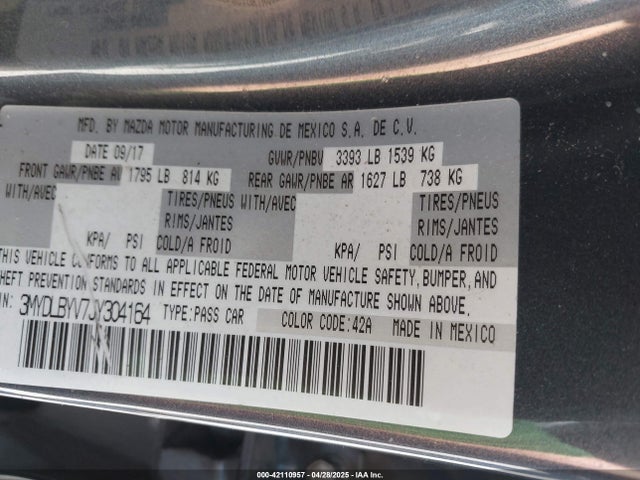 3MYDLBYV7JY304164 Toyota YARIS IA