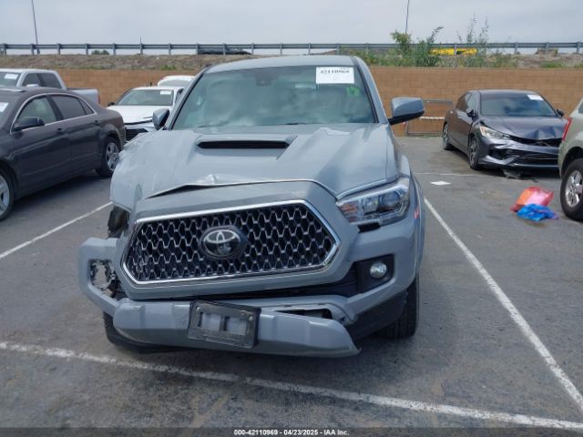 3TMAZ5CN5KM097176 Toyota Tacoma Trd Sport