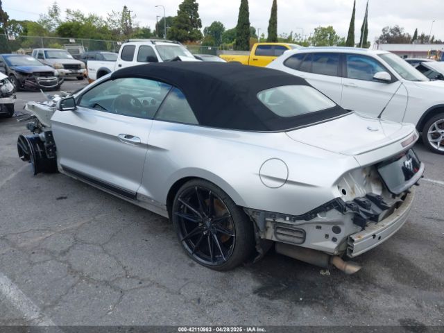 2016 FORD MUSTANG 1FATP8UH7G5222335 Photo 2
