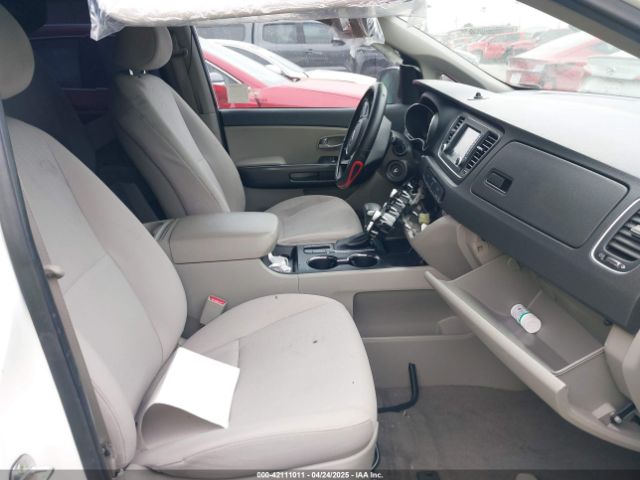 KNDMB5C10K6569511 KIA SEDONA LX