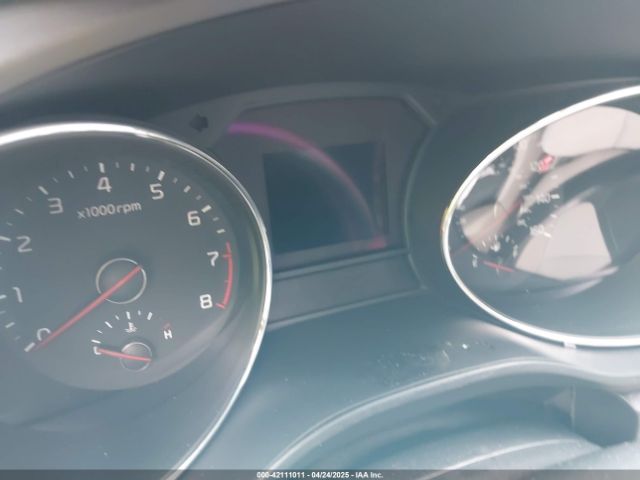 KNDMB5C10K6569511 KIA SEDONA LX