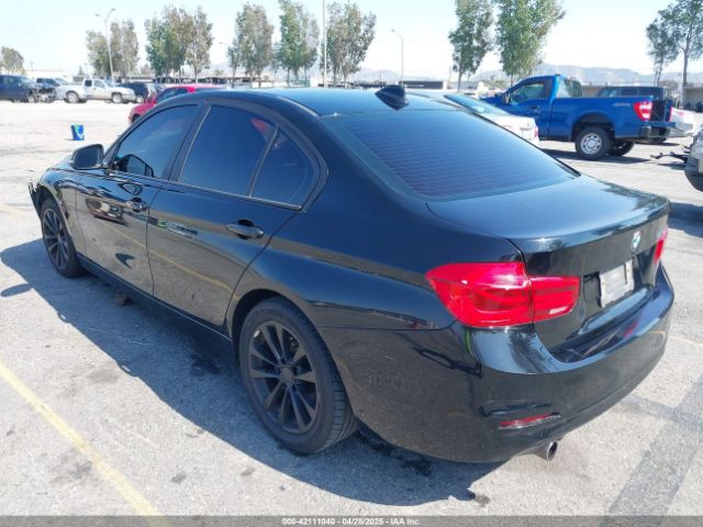 WBA8A9C52GK618945 BMW 320i