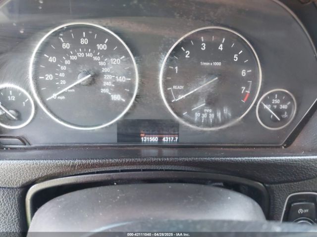 WBA8A9C52GK618945 BMW 320i