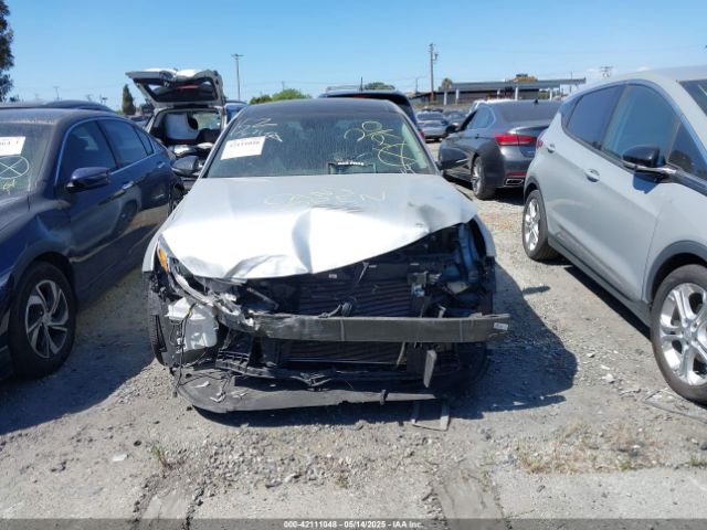 5XXGT4L39LG444628 KIA Optima Se