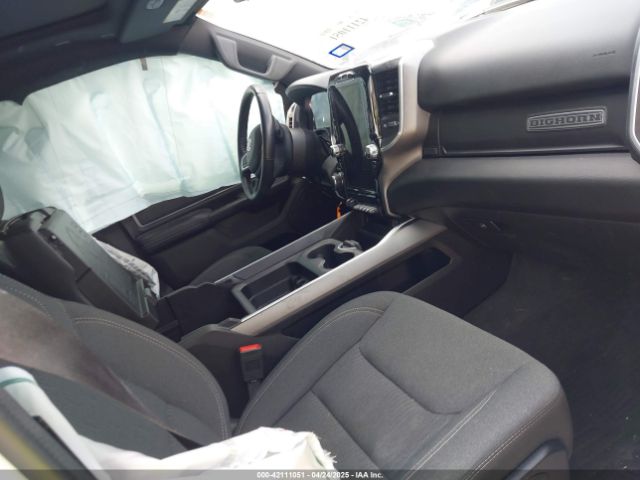 2023 RAM 1500 1C6SRFFT4PN532343 Photo 4