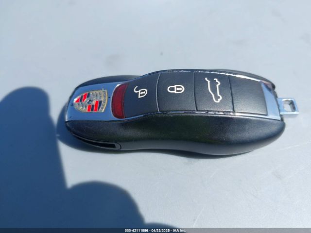 2013 PORSCHE CAYENNE WP1AA2A24DLA19117 Photo 10