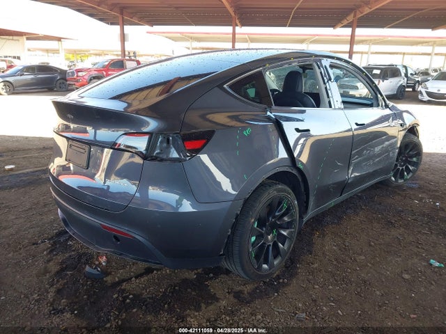 2023 TESLA MODEL Y 7SAYGAEEXPF618174 Photo 3