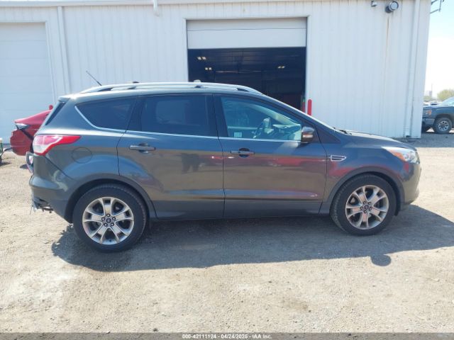 1FMCU9J96GUB20757 Ford Escape Titanium