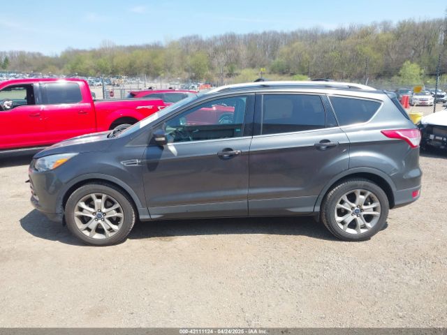 1FMCU9J96GUB20757 Ford Escape Titanium